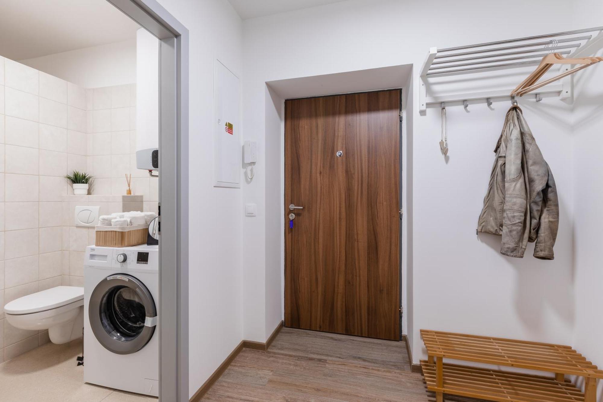 Romanticky Loft Parking U Hlavniho Nadrazi Оломоуц Екстер'єр фото